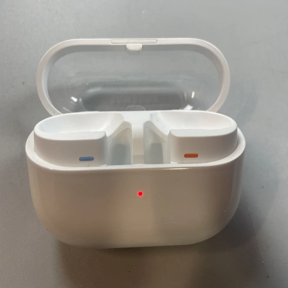 Samsung Galaxy Buds3 Pro SM-R630 OEM Replacement Charging Case White